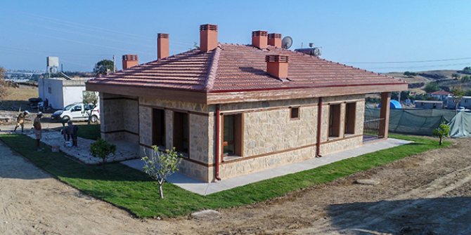 Örnek proje olan yangına dayanıklı evi 15 günde bitti