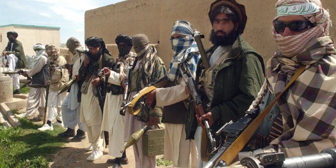 Taliban'dan kan donduran infaz: "İslam'da müzik haram" deyip..