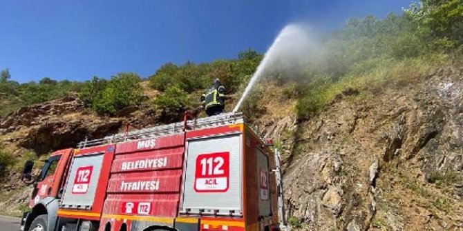 Muş’taki örtü yangını kontrol altına alındı