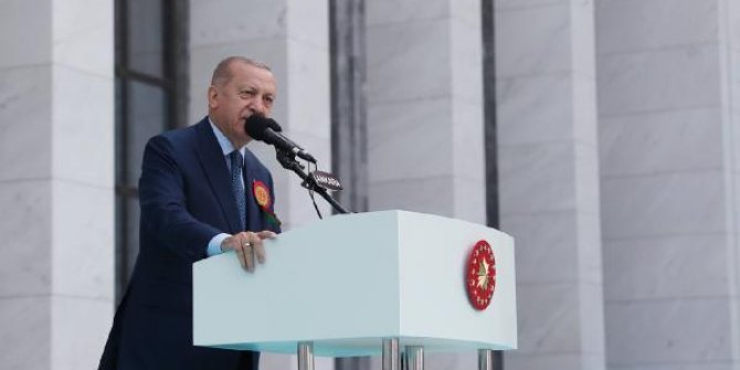 Erdoğan: 2022'nin ilk aylarında Anayasa hazırlığımızı milletimizin takdirine sunacağız