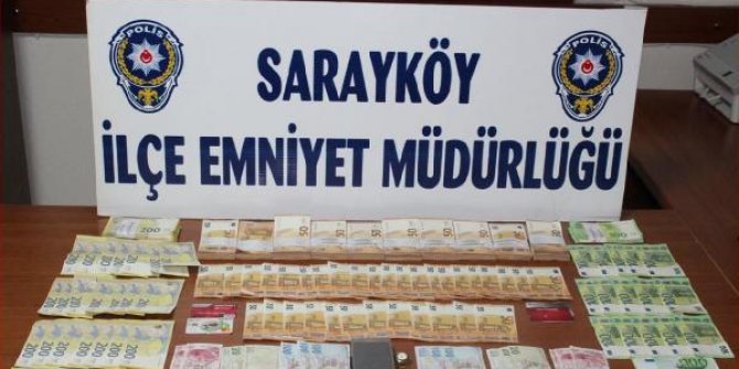 Kendisini polis olarak tanıttığı kişiyi 100 bin Euro dolandırdı