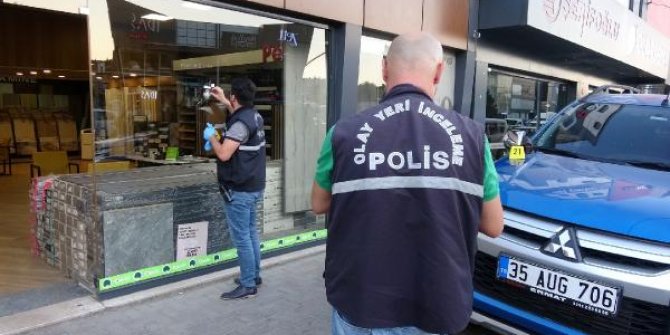 İzmir'de ortaklar arasında silahlı kavga: 4 yaralı