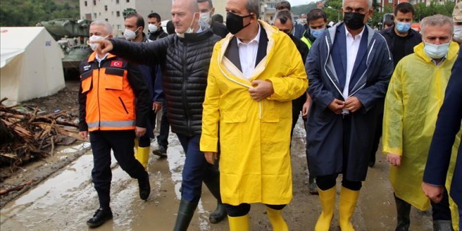KKTC Cumhurbaşkanı Tatar, sel felaketinin yaşandığı Bozkurt'ta incelemelerde bulundu