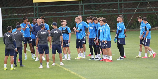 Fenerbahçe'de Sivasspor hazırlıkları sürüyor 