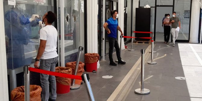 PCR testi zorunlu oldu, aşısızlar hastanelerin yolunu tuttu 