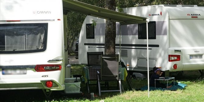 Ankara'da Kurtboğazı Barajı ve Mavi Göl'de Karavan Park açıldı
