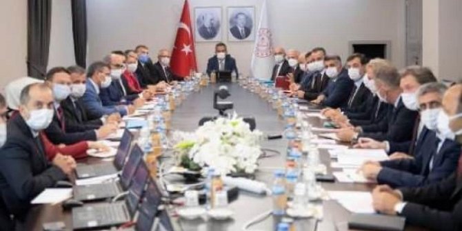Milli Eğitim Bakanı Özer'den kritik yüz yüze eğitim toplantısı!
