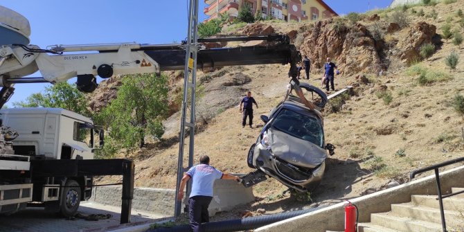 Ölümlü kazanın ardından beton bariyerli önlem