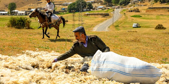 Teknolojiye meydan okuyor: Geleneksel yöntemler kullanılarak yapılıyor,