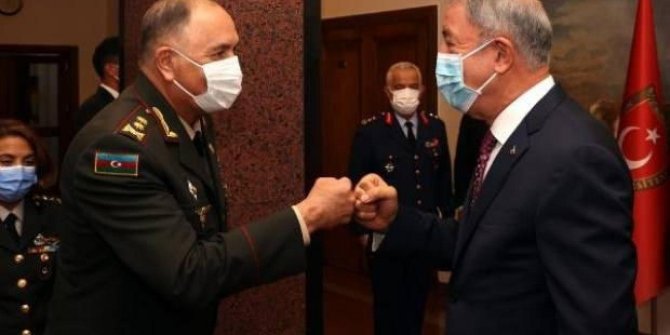 Bakan Akar, Azerbaycan Genelkurmay Başkanı ile görüştü