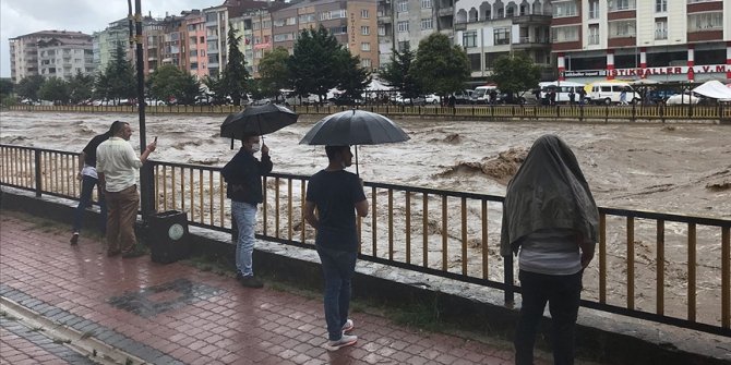 Samsun ve Ordu için kuvvetli sağanak uyarısı