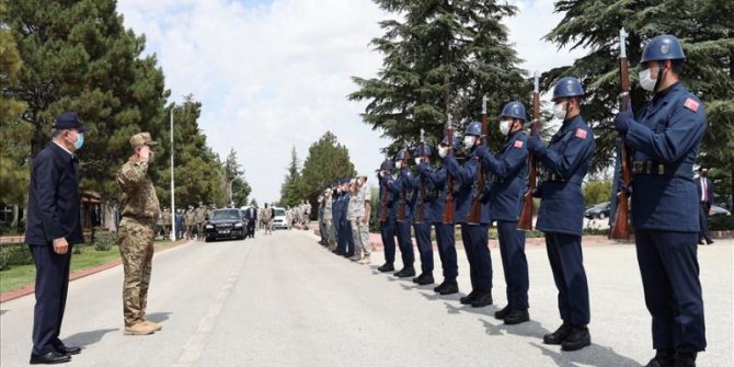 Bakan Akar'dan Ermenistan açıklaması