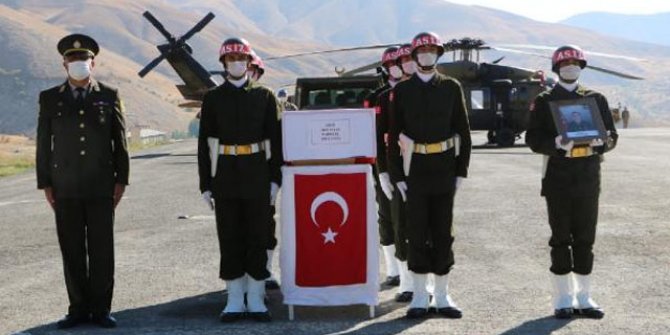Şehit uzman çavuş, Hakkari'de törenle memleketine uğurlandı