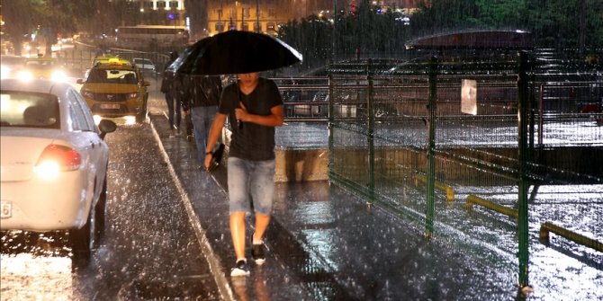 İstanbul'da kuvvetli sağanak