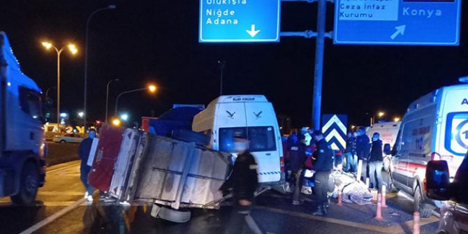 Aksaray'da feci kaza:  5'i çocuk 17 yaralı
