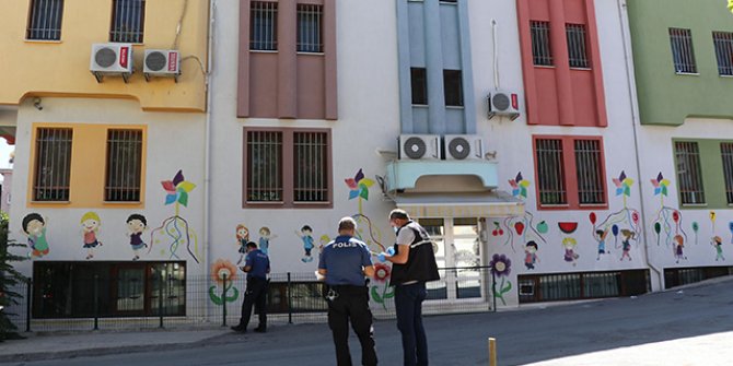 Denizli'de anaokulu önünde bıçaklı kavga; tekniker yaralandı
