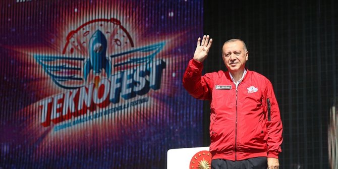Cumhurbaşkanı Erdoğan: TEKNOFEST'in genç mucitleri, 2053 ve 2071 Türkiye'sinin mimarları olacak