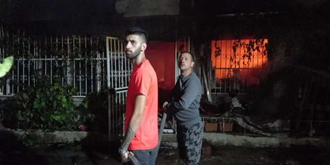 Bursa'da 4 katlı apartmanda yangın