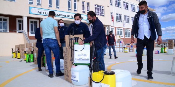 Okullara 20 tonluk malzemesi desteği