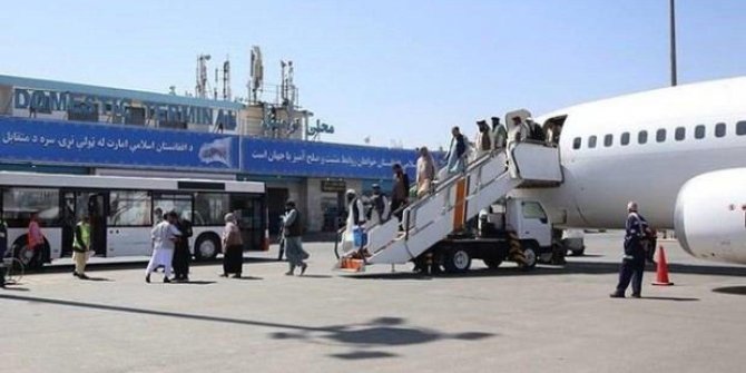 Taliban'dan açıklama: Kabil havalimanı uluslararası uçuşlara hazır