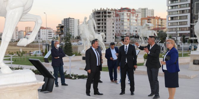 Ahlat Belediye Başkanı hayran kaldı