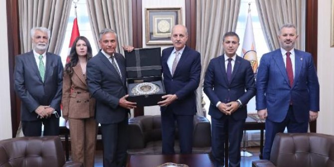 Numan Kurtulmuş TÜRSAB heyeti ile bir araya geldi