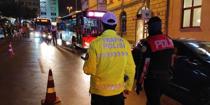 İstanbul'da 'Yeditepe Huzur' uygulaması: 449 kişi gözaltına alındı
