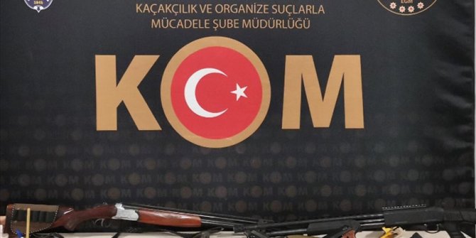Suç örgütlerine yönelik 'Sahil Rüzgarı-2' operasyonunda Antalya'da 14 şüpheli yakalandı