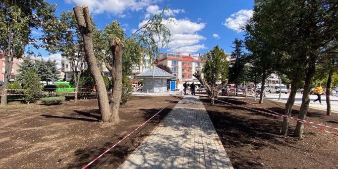 Pursaklar Saray Merkez Cami'nin Çehresi Değişiyor 