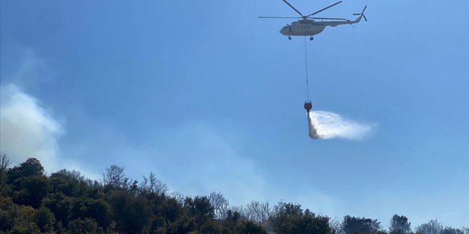 Kaş'ta makilik alanda çıkan yangın kontrol altına alındı