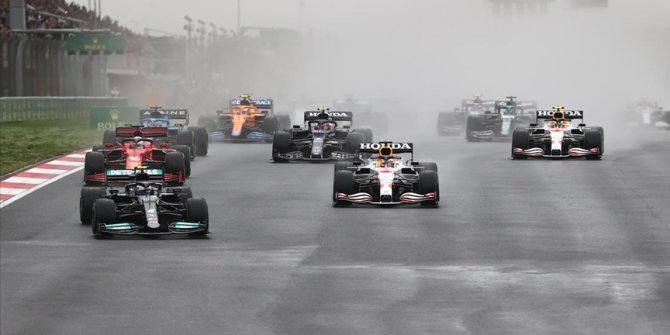 Formula 1 Türkiye Grand Prix'si başladı