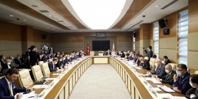 Kooperatiflere yeni düzenlemeler getiren kanun teklifi, Meclis'te kabul edildi