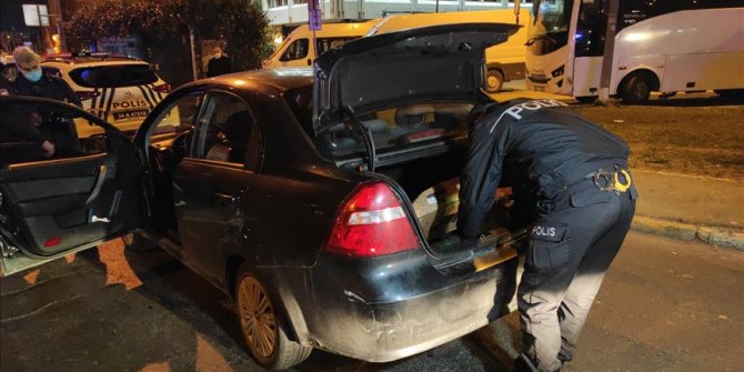 İstanbul'daki asayiş uygulamasında aranan 405 şüpheli yakalandı