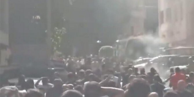 Lübnan'da göstericilere ateş açıldı: Ölü ve yaralılar var