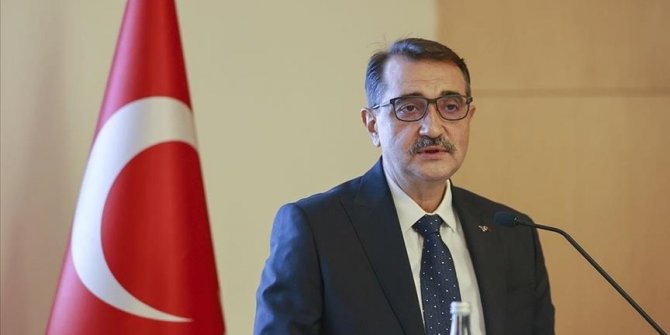 Bakan Dönmez: Azerbaycan'la 11 milyar metreküplük ilave doğal gaz ticaret anlaşması yapıldı