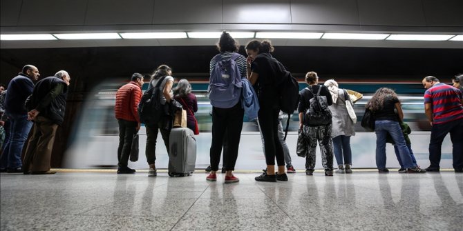 Marmaray'da yolcular hem mobil internetten yararlanacak hem de sesli görüşme yapabilecek