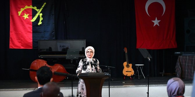 Emine Erdoğan: Kadınların tüm dünyada desteklenmesi aydınlık geleceğe en önemli katkıdır