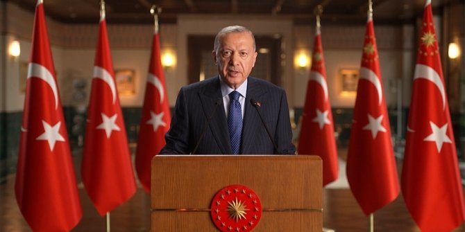 Cumhurbaşkanı Erdoğan: Avrupalı siyasetçiler İslam düşmanlığını siyasi ranta çevirmenin hesabını yapıyor