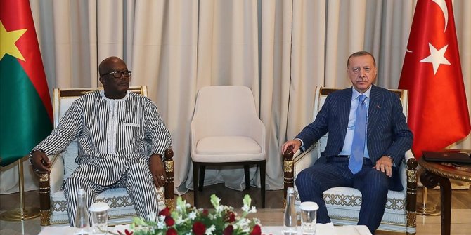 Cumhurbaşkanı Erdoğan, Burkina Faso Cumhurbaşkanı Kabore ile görüştü