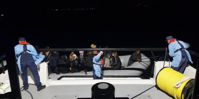 İzmir ve Aydın açıklarında 39 düzensiz göçmen kurtarıldı