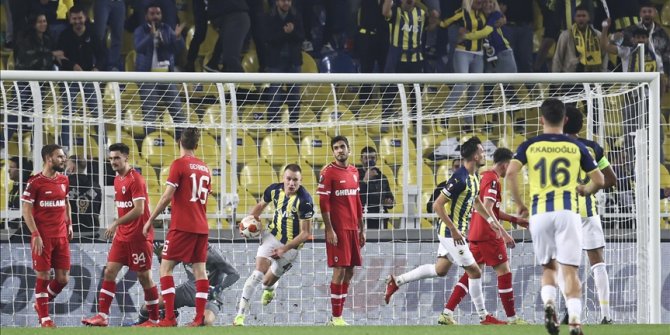 Fenerbahçe galibiyeti kaçırdı