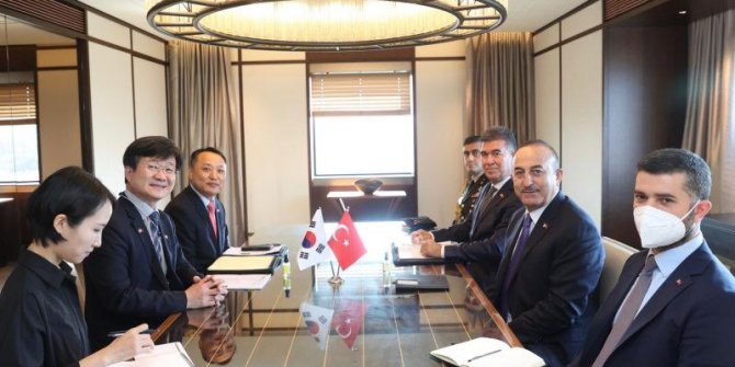 Altay tankının motoru için Güney Kore ile ilk imzalar atıldı