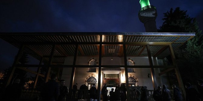Merhum Özdemir Bayraktar için mevlit okutuldu