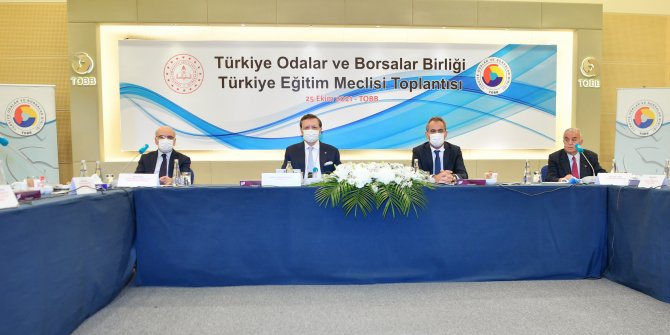 TOBB Başkanı Hisarcıklıoğlu: KDV oranı yüzde 1 olarak eğitimde kalıcı hale getirilsin