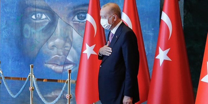 Cumhurbaşkanı Erdoğan 29 Ekim Cumhuriyet Bayramı tebriklerini kabul ediyor