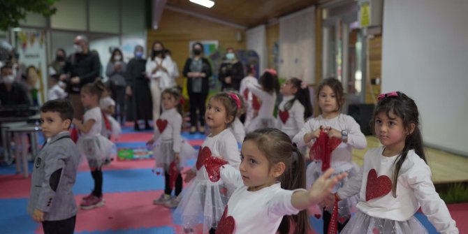 Bebek Kütüphanesi 1 yaşında