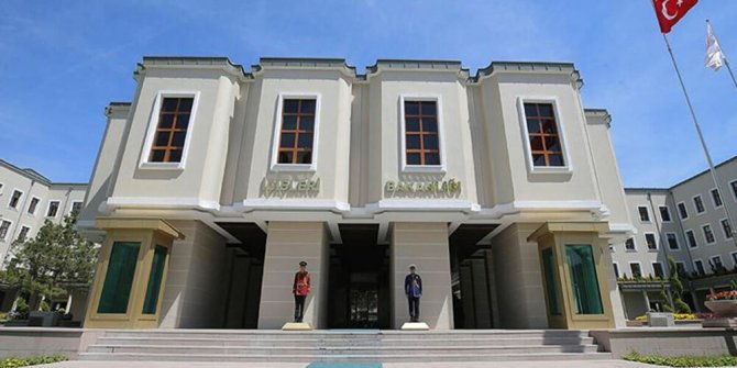 102 farklı uyruktan 8 bin 585 terörist sınır dışı edildi