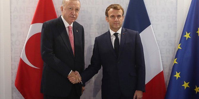 Cumhurbaşkanı Erdoğan ile Fransa Cumhurbaşkanı Emmanuel Macron bir araya geldi