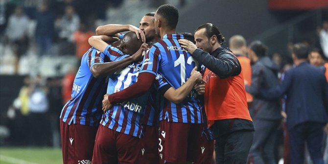 Lider Trabzonspor son dakika golüyle kazandı