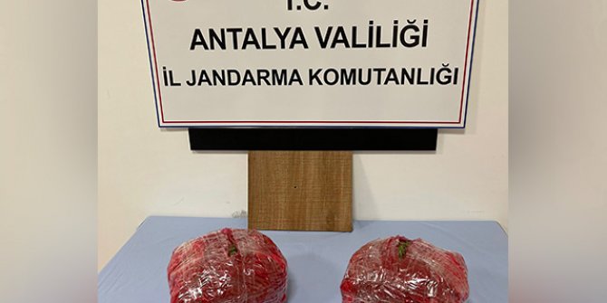 Antalya’da 3 kilo kubar esrar ele geçirildi: 1 şüpheli gözaltında